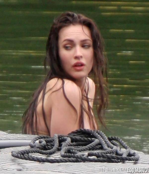 詹妮弗的肉体剧照的剧照