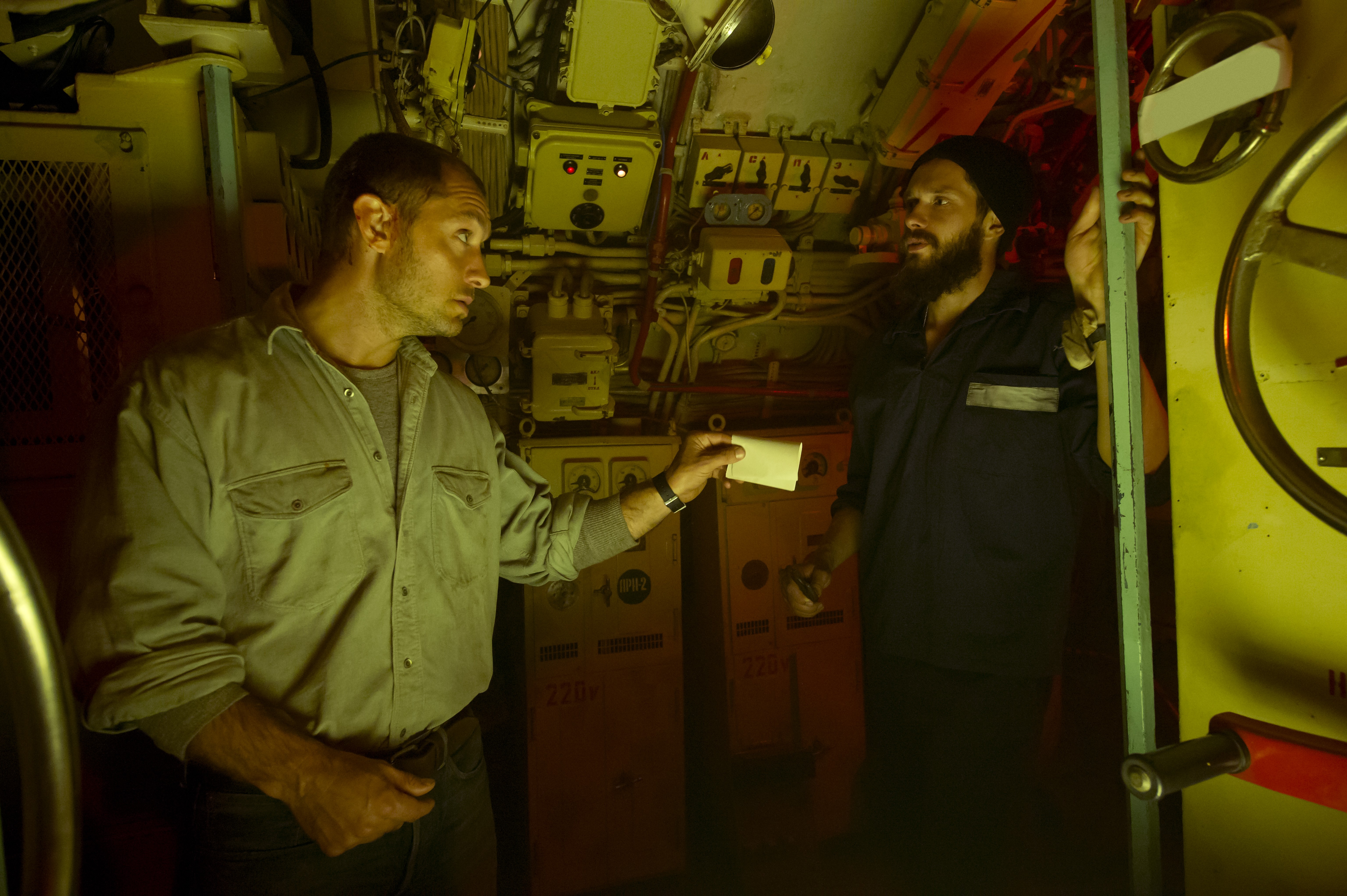 黑海夺金剧照的剧照