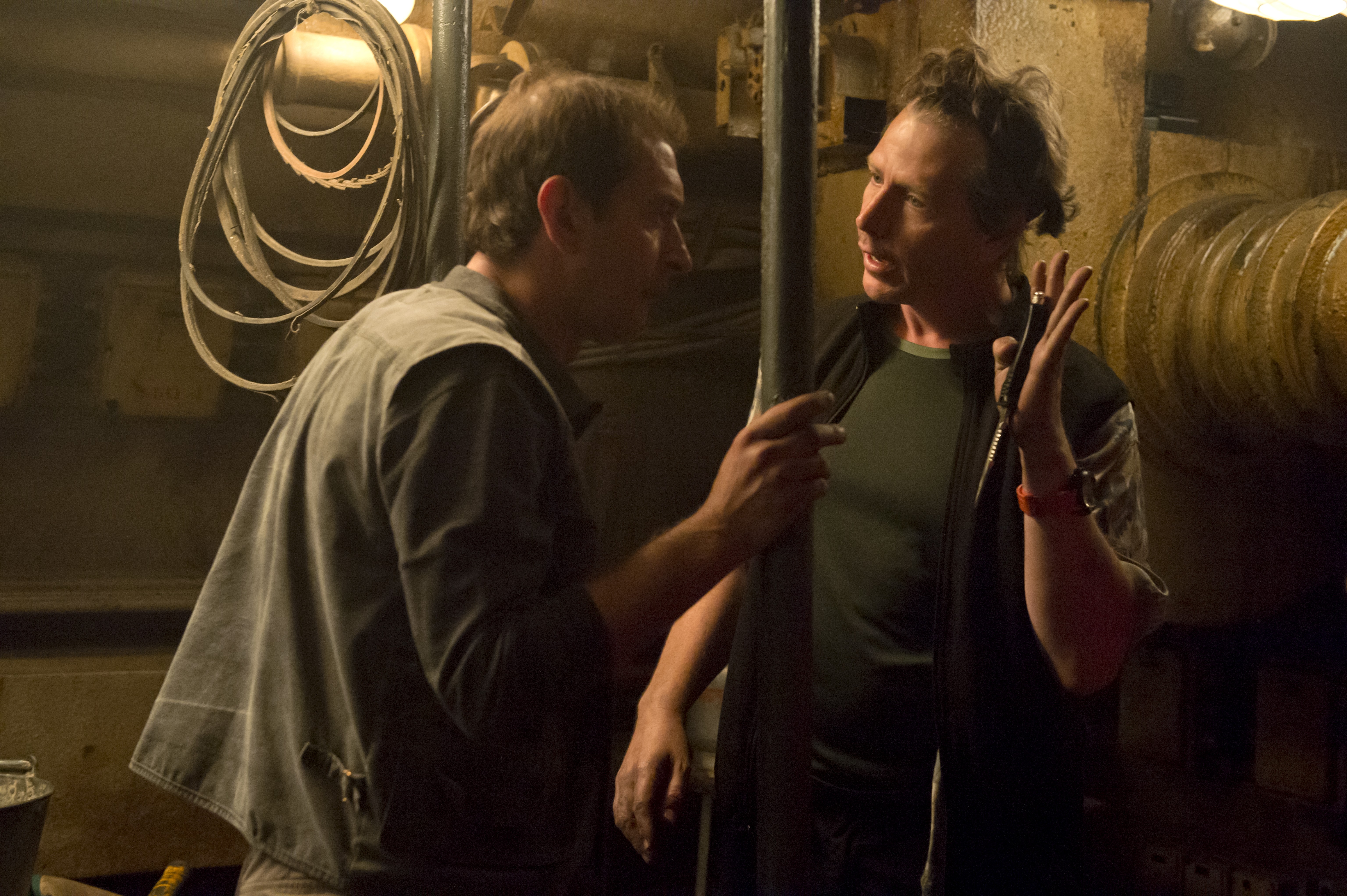 黑海夺金剧照的剧照