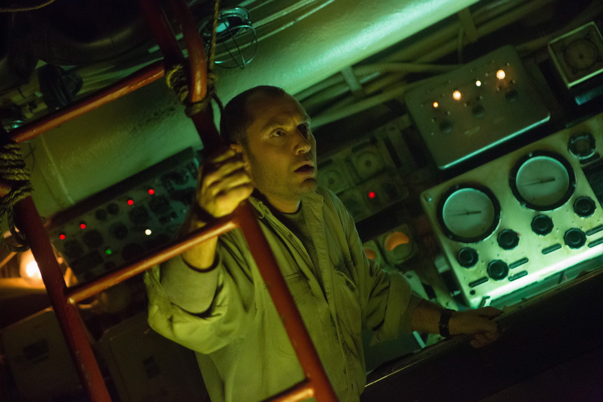 黑海夺金剧照的剧照