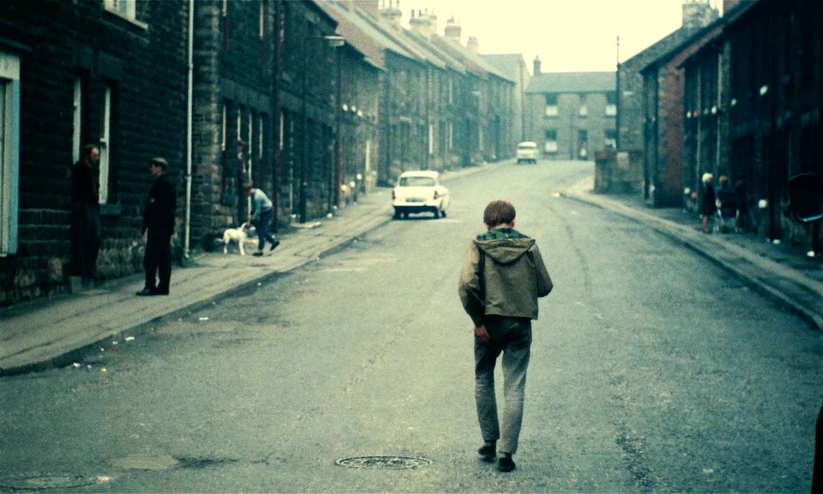 小孩与鹰剧照的剧照