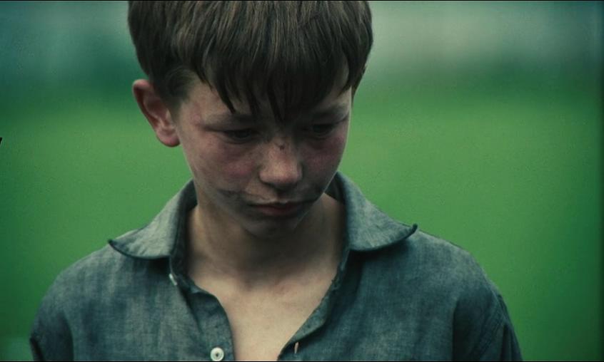 小孩与鹰剧照的剧照