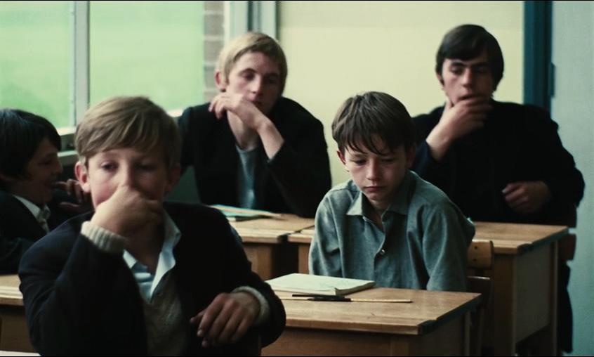 小孩与鹰剧照的剧照