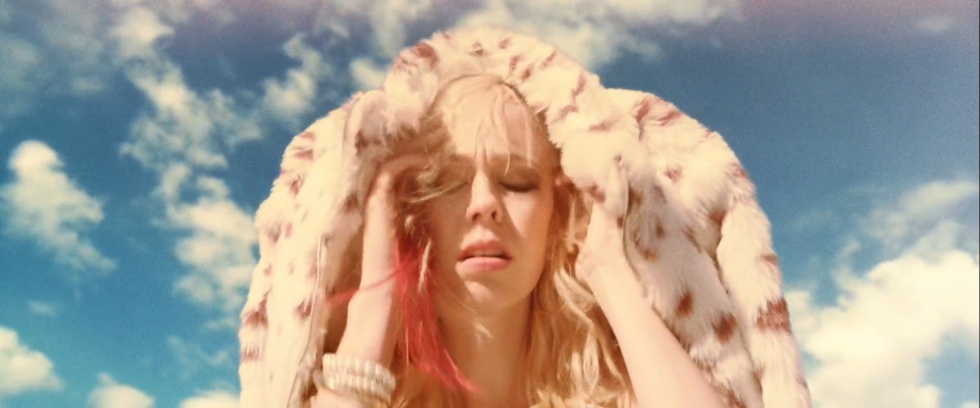 血染黄沙剧照的剧照