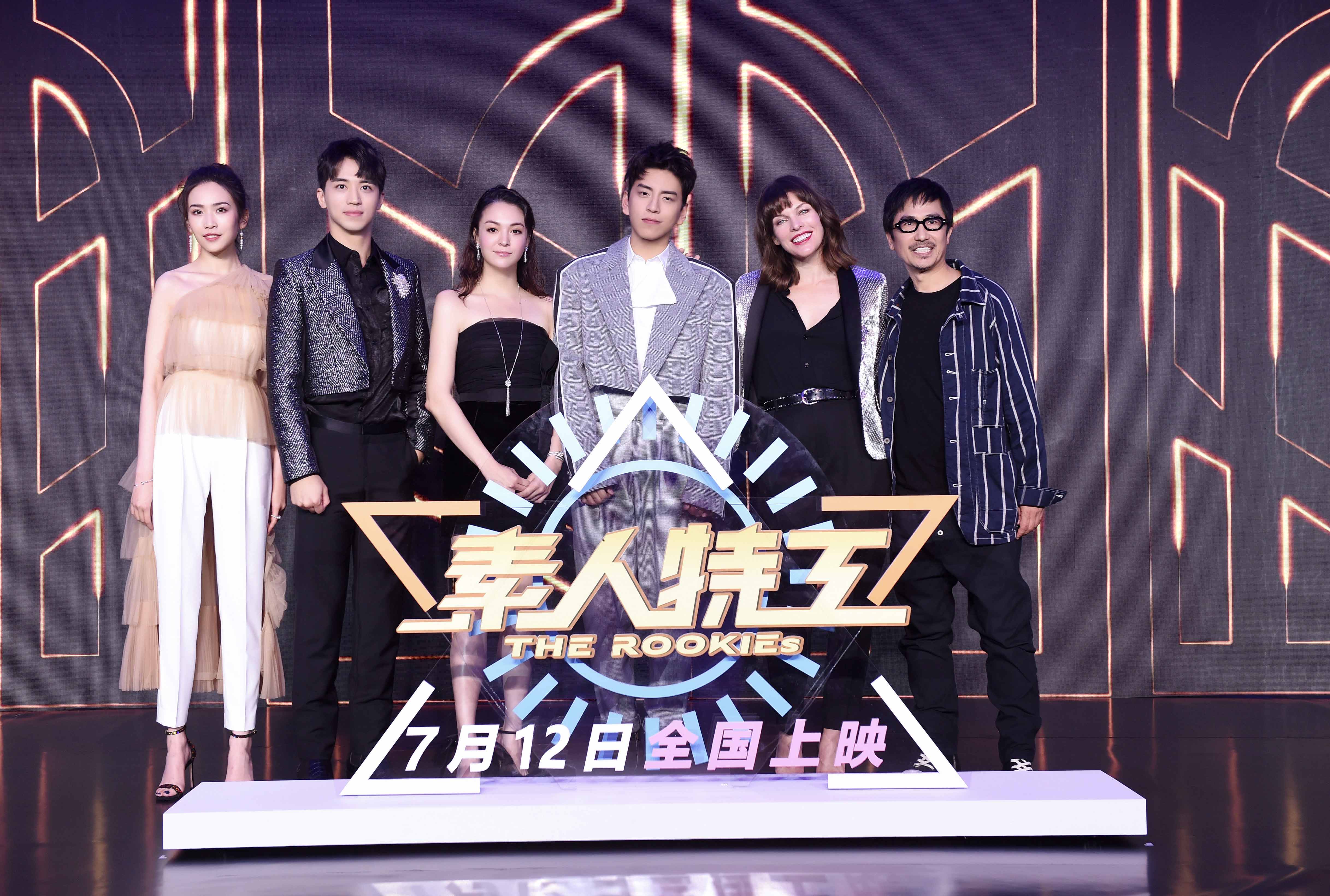 素人特工剧照的剧照