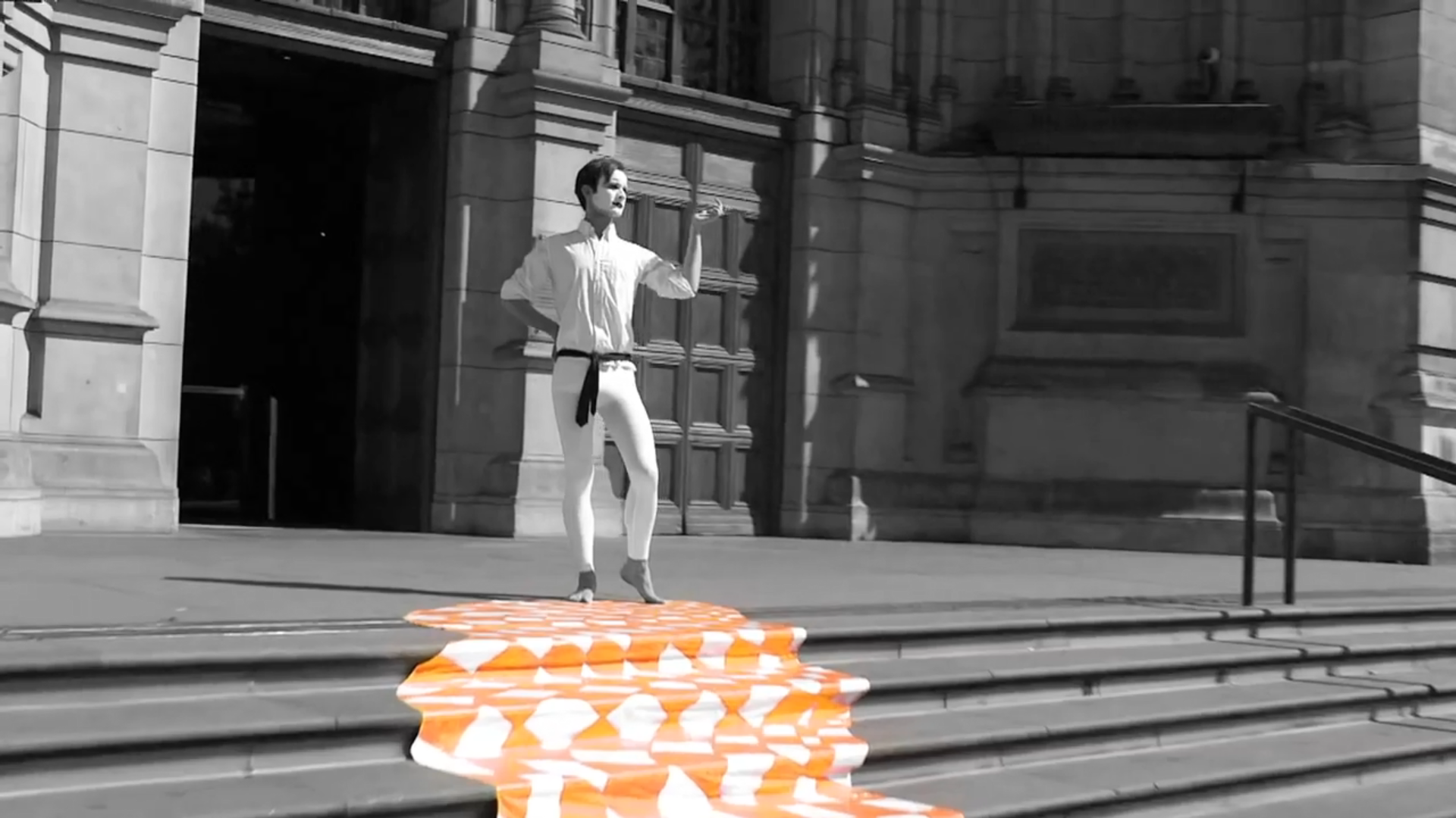 大卫鲍伊 is 正在进行剧照的剧照