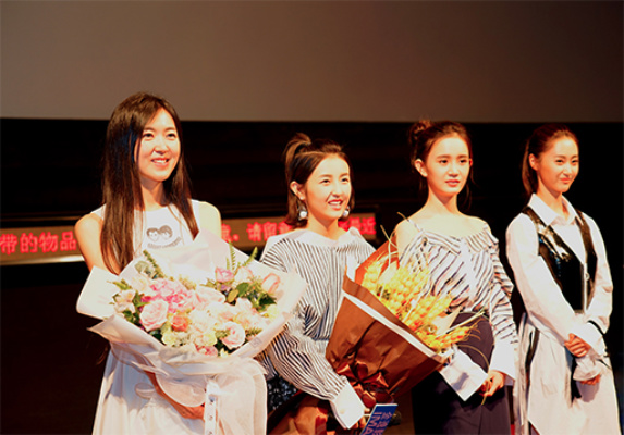 李雷和韩梅梅剧照的剧照