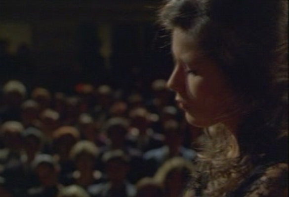 等你说爱我剧照的剧照