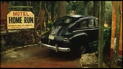 深深的腥红剧照的剧照