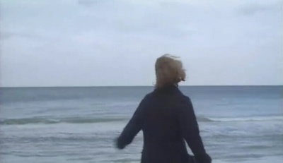 编织的女孩剧照的剧照