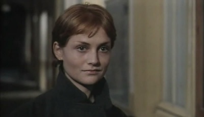 编织的女孩剧照的剧照