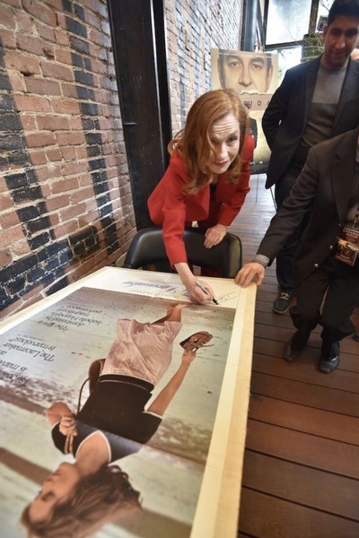 编织的女孩剧照的剧照