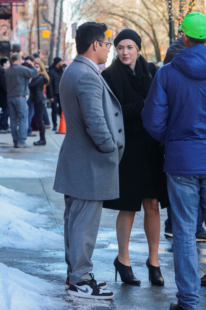 附属美丽剧照的剧照