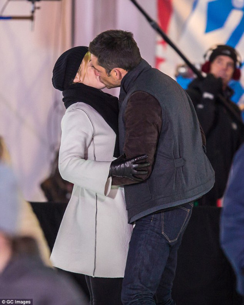 附属美丽剧照的剧照