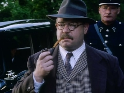 高尔夫球场的疑云剧照的剧照