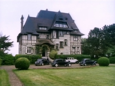 高尔夫球场的疑云剧照的剧照