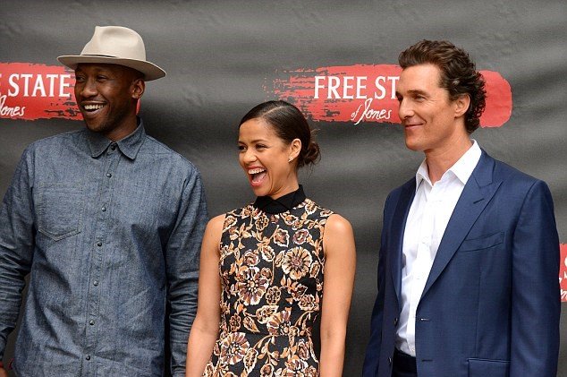 琼斯的自由国度剧照的剧照