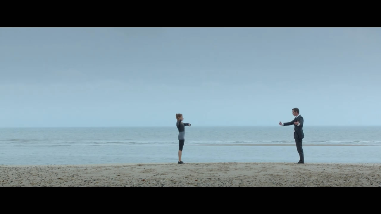 意外制造公司剧照的剧照