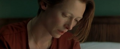 吮拇指的人剧照的剧照