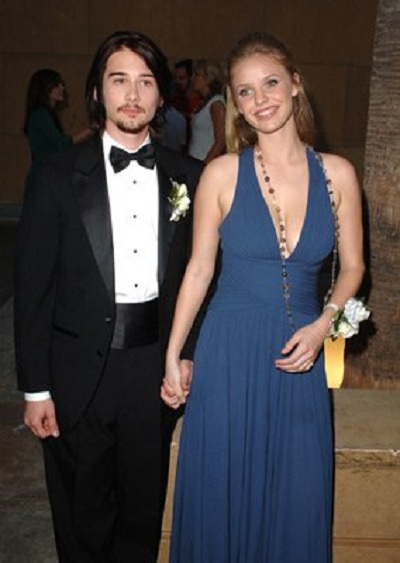 吮拇指的人剧照的剧照