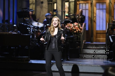 周六夜现场：杰西卡·查斯坦/特洛耶·希文剧照的剧照