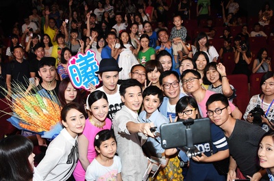 巴黎假期剧照的剧照