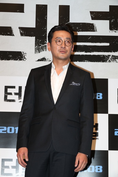 隧道剧照的剧照