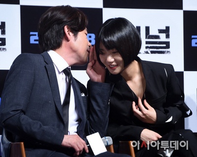 隧道剧照的剧照