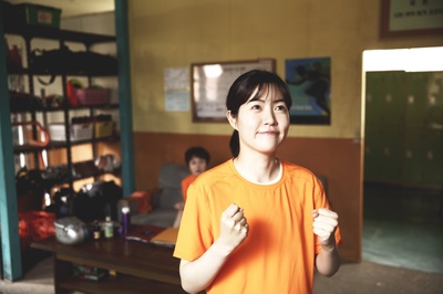 竞走女王剧照的剧照