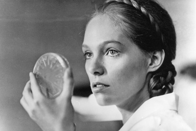 夜的第三章剧照的剧照