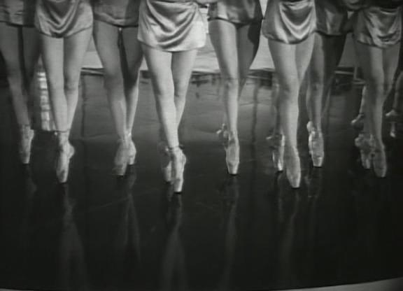 随我婆娑剧照的剧照