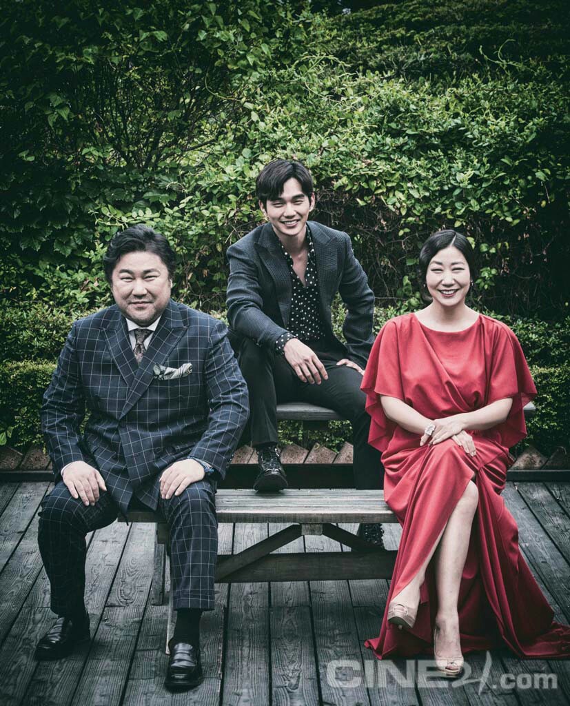 凤伊金先达剧照的剧照