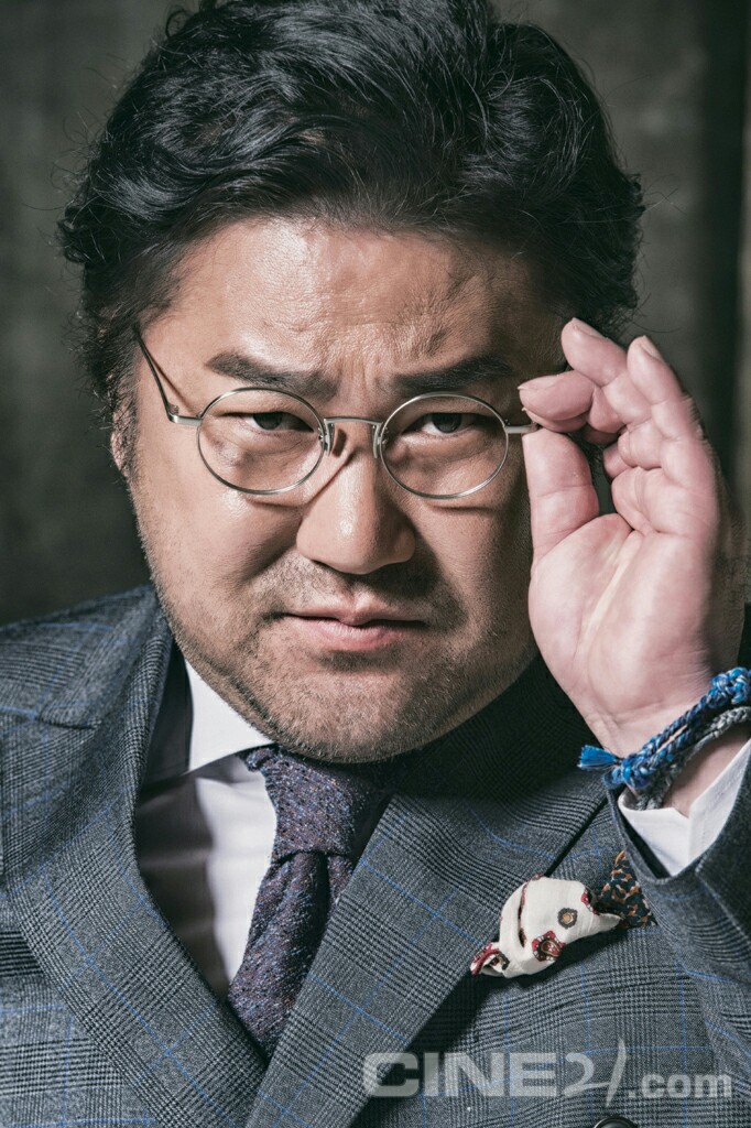 凤伊金先达剧照的剧照