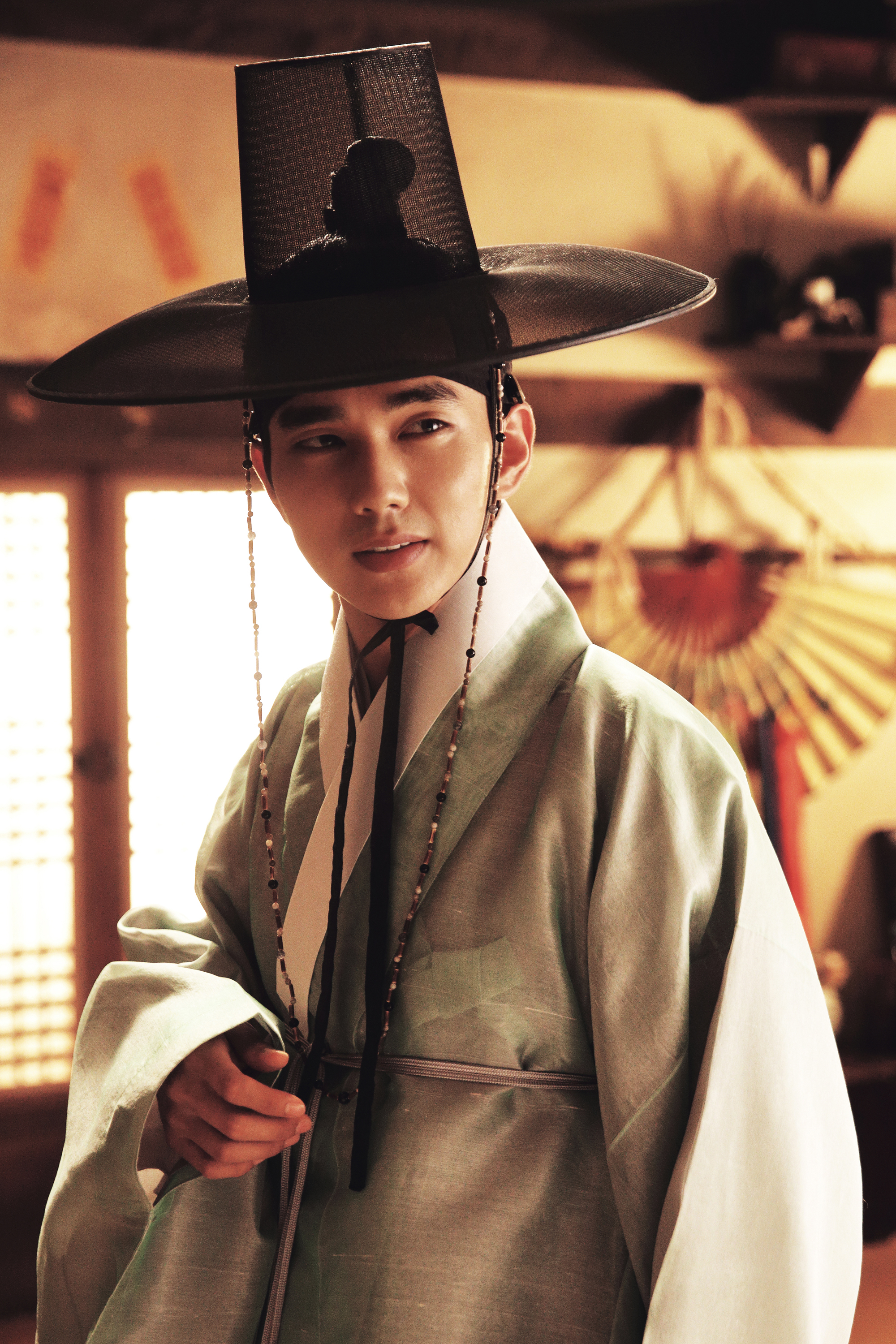 凤伊金先达剧照的剧照