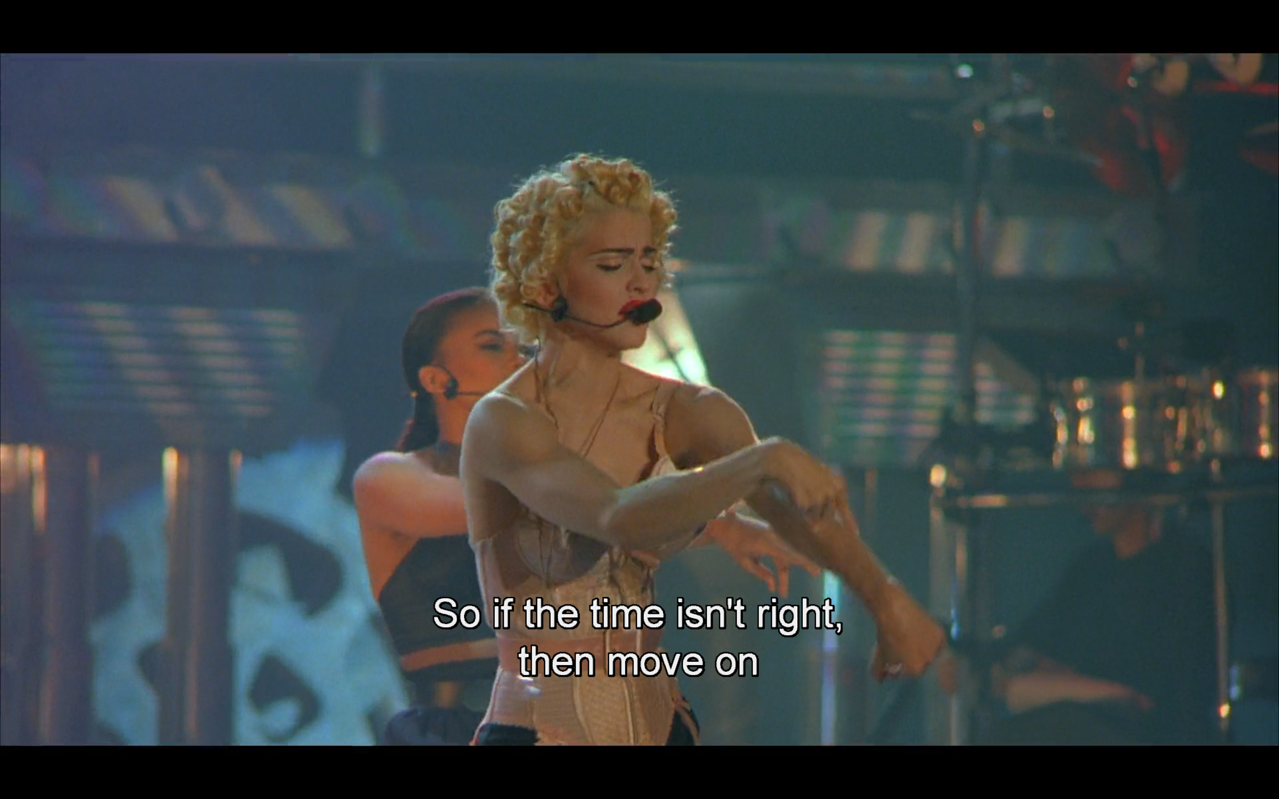 与麦当娜同床剧照的剧照