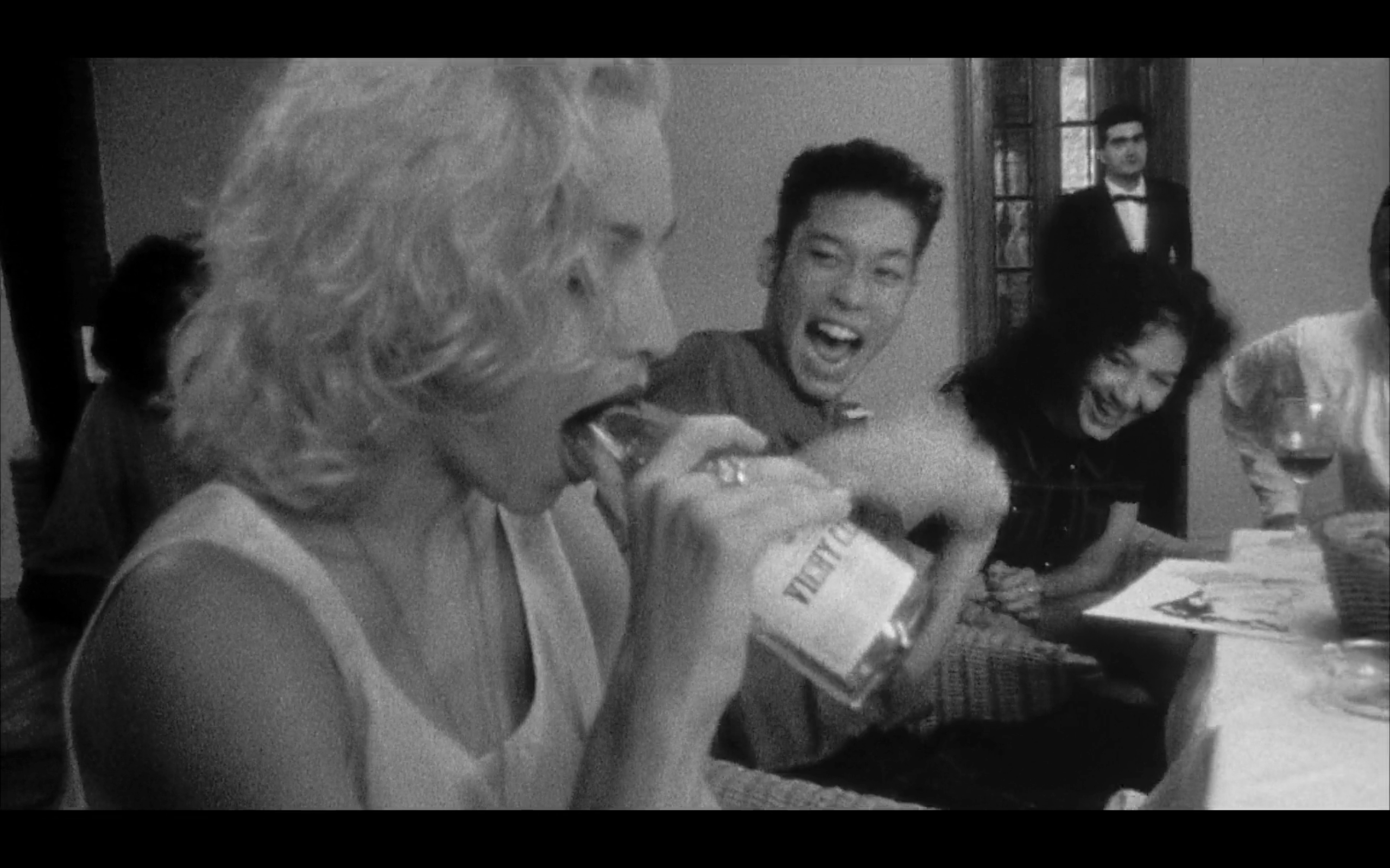 与麦当娜同床剧照的剧照