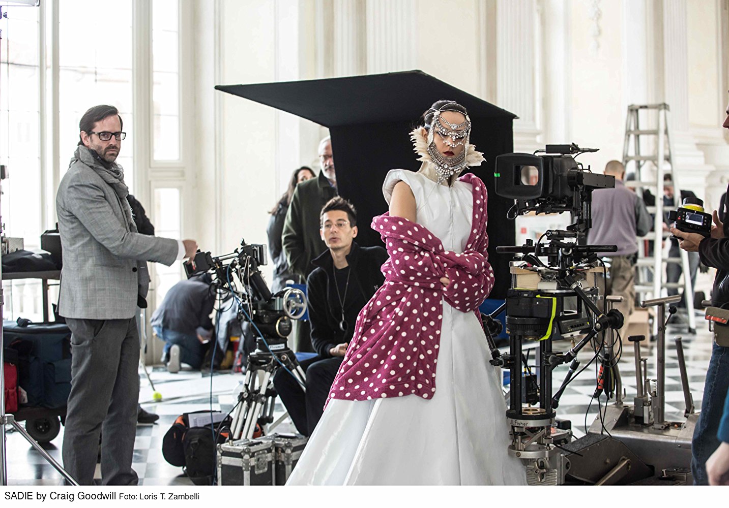 强制措施剧照的剧照