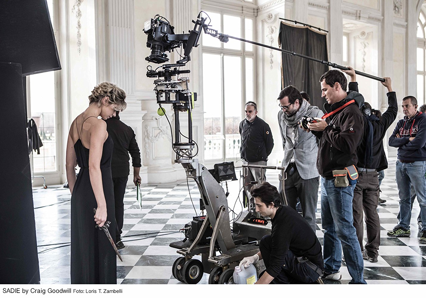 强制措施剧照的剧照