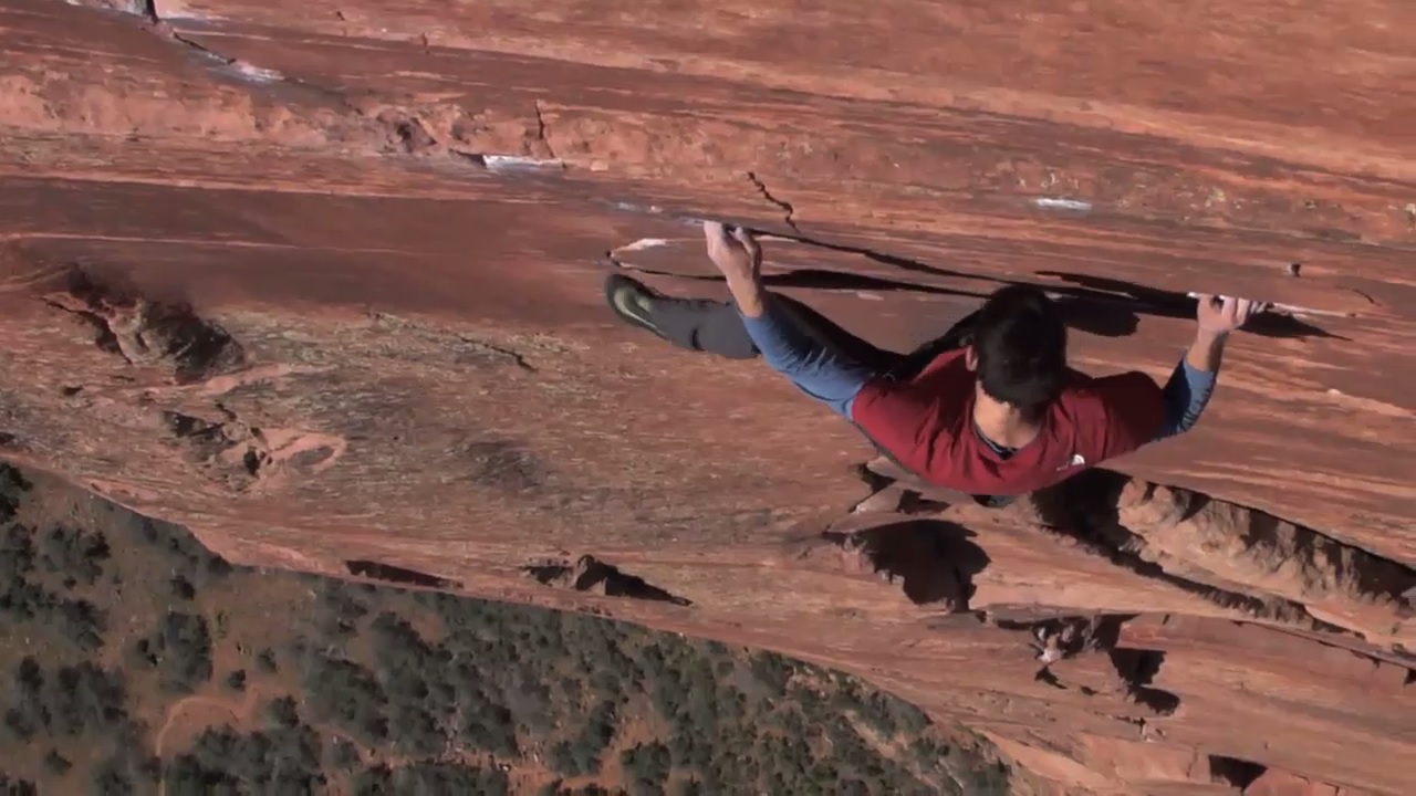 孤身绝壁剧照的剧照