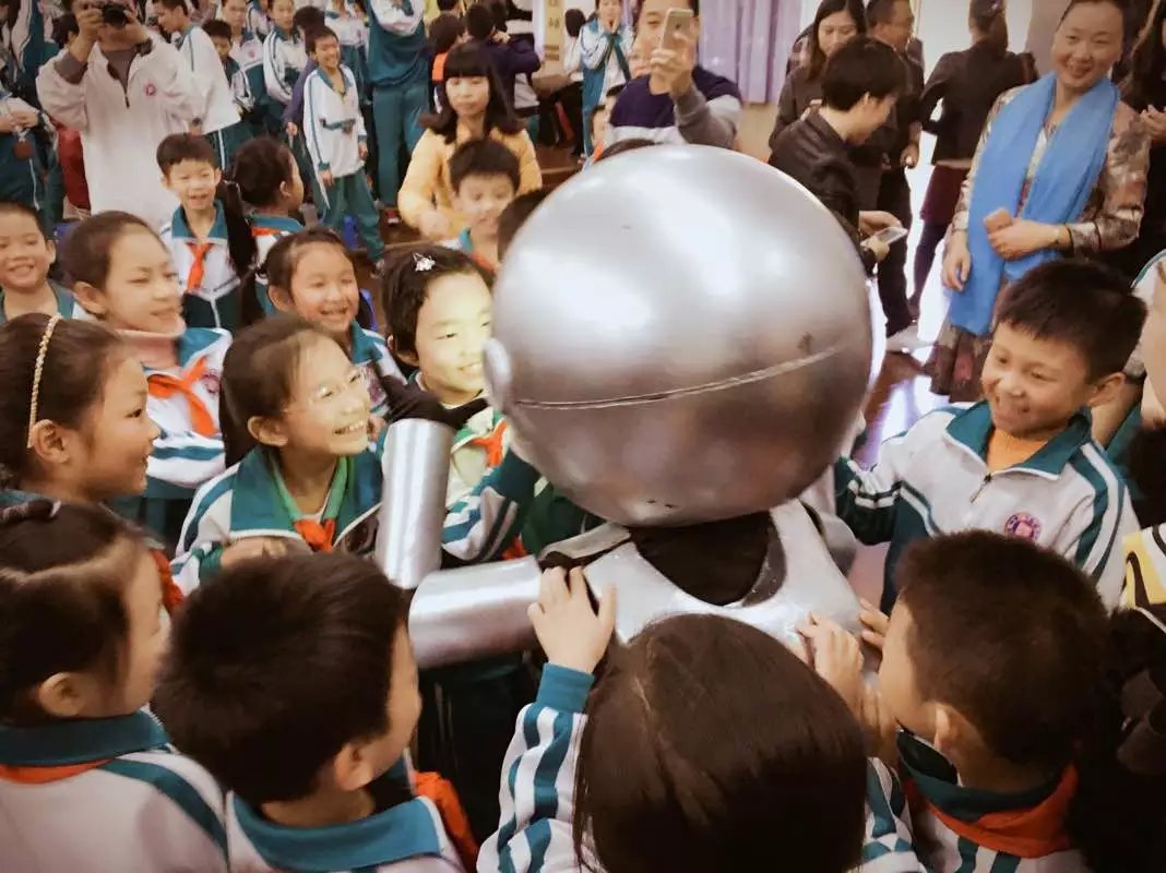 机器人妈妈剧照的剧照