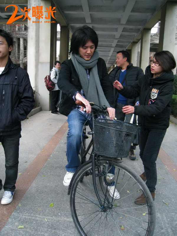 二次曝光剧照的剧照