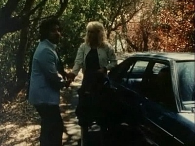 邻家金发美女剧照的剧照