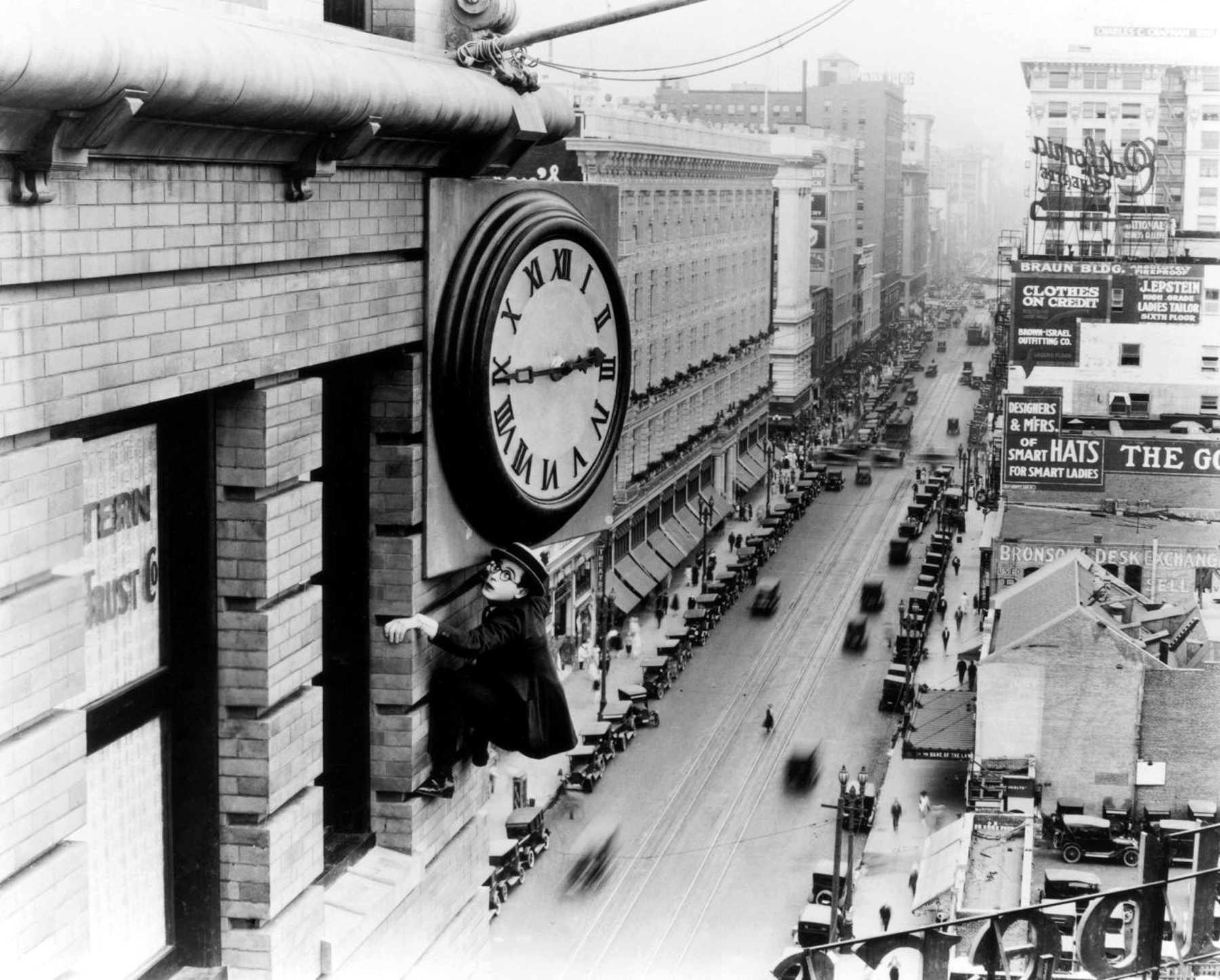 安全至下剧照的剧照