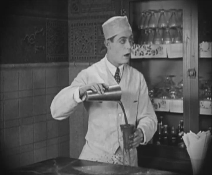 安全至下剧照的剧照