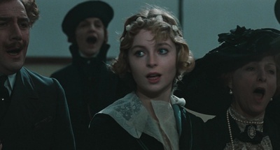 船续前行剧照的剧照