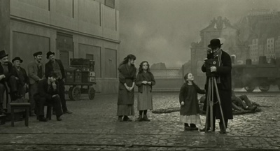 船续前行剧照的剧照