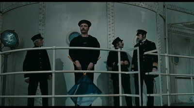 船续前行剧照的剧照