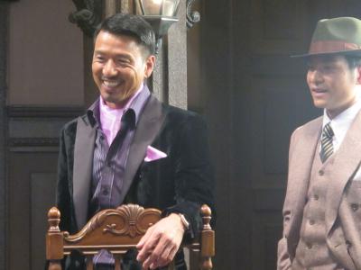 给野兽献花剧照的剧照