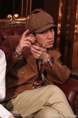 给野兽献花剧照的剧照