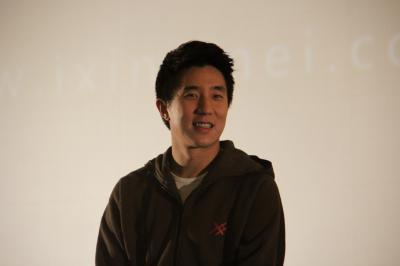 给野兽献花剧照的剧照